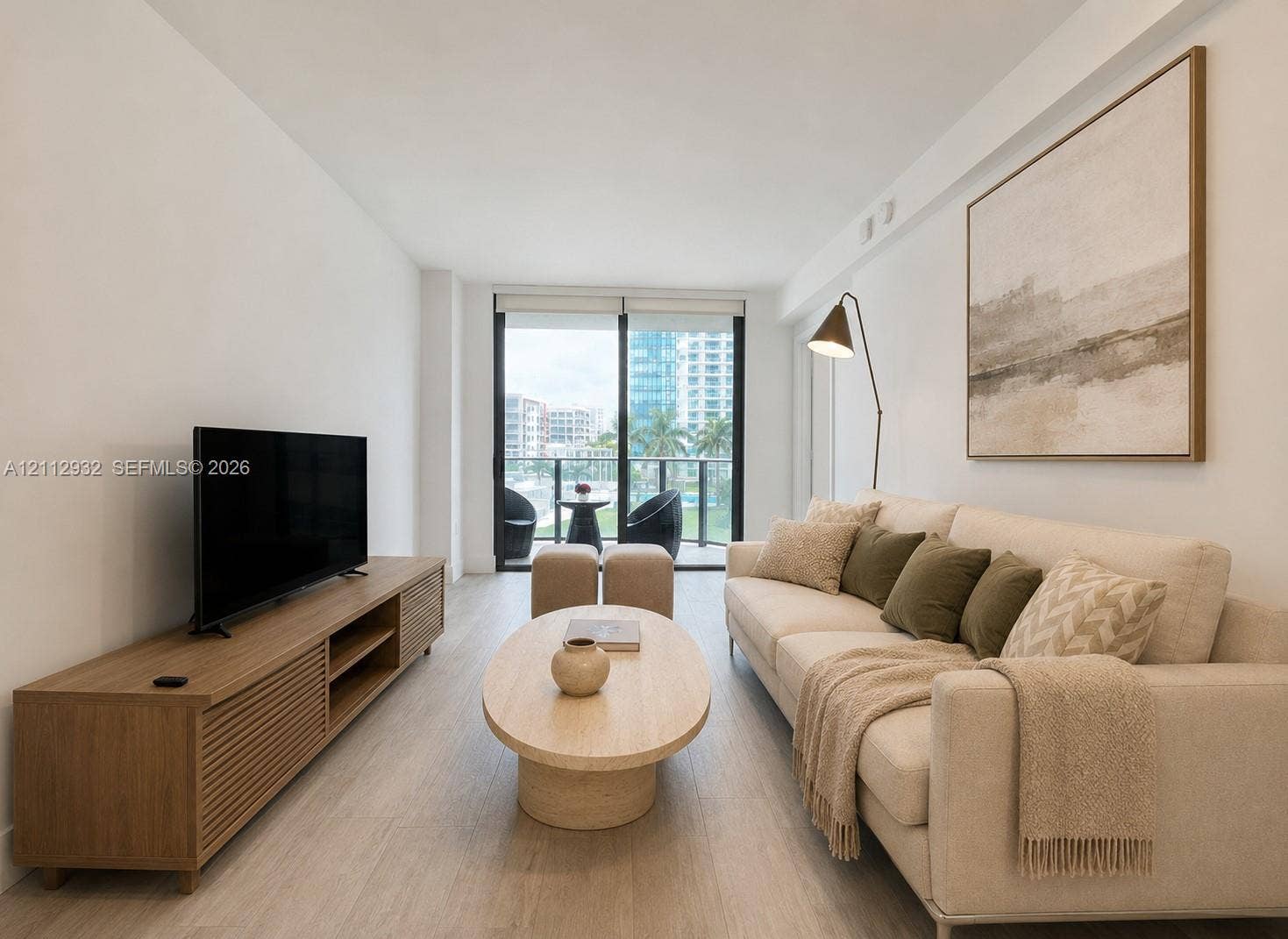121 NE 34th Street, #903, Miami, FL 33137 Virtually Staged