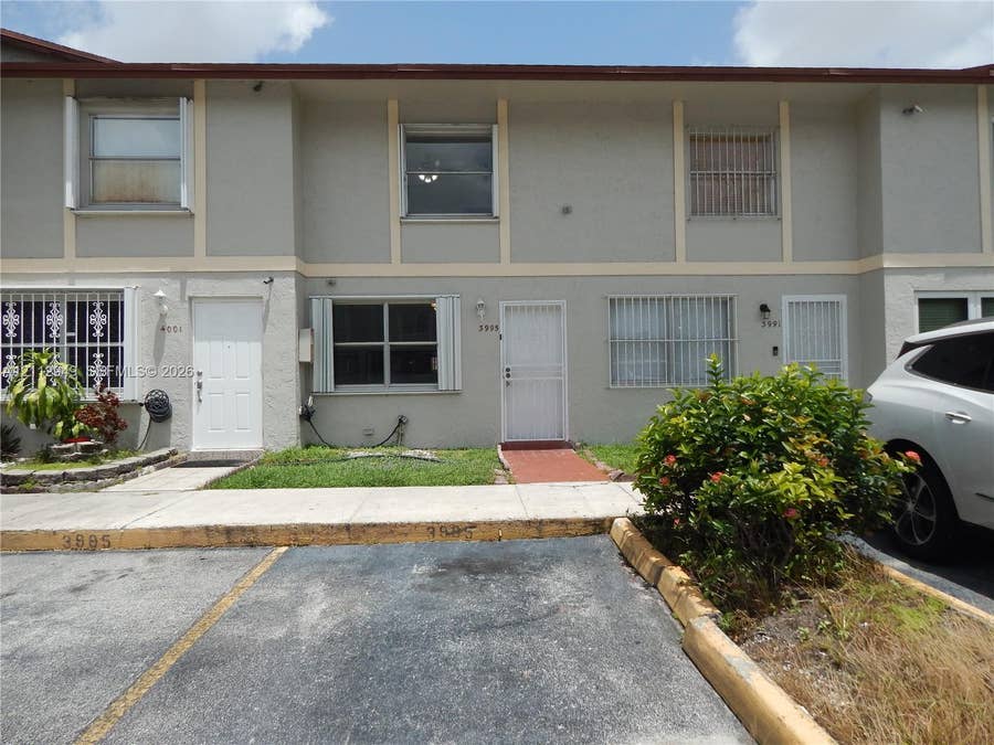 Property photo for 3995 W 9th Court, #28, Hialeah, FL