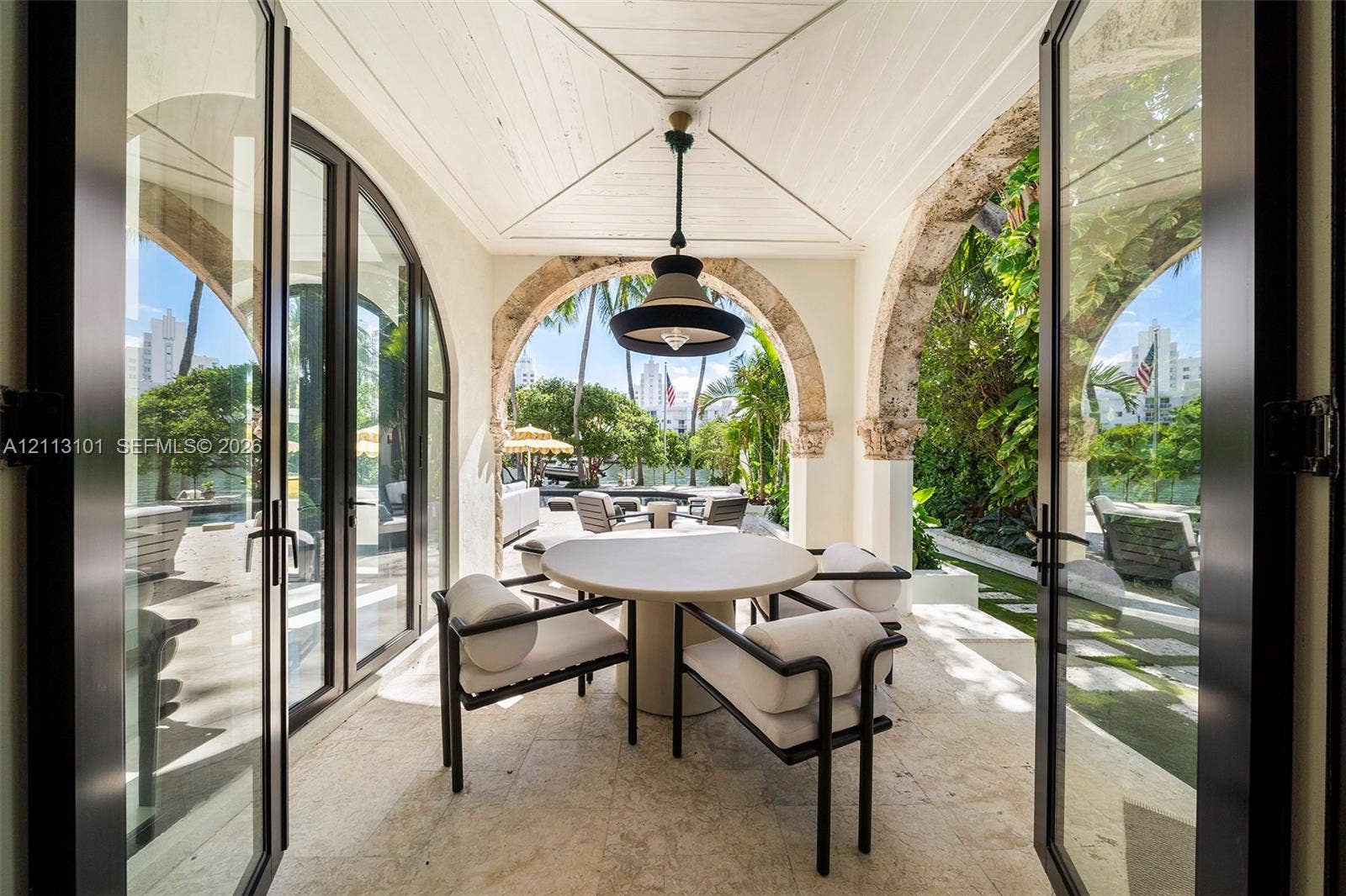 3681 Flamingo Drive, Miami Beach, FL 33140 Photo 15