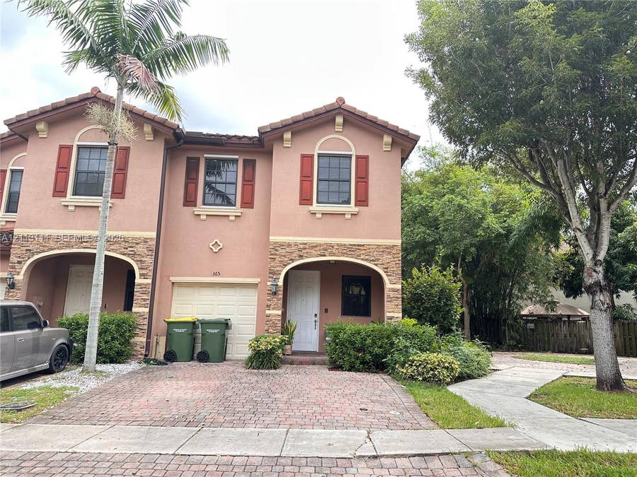 Property photo for 365 SE 37th Terrace, Homestead, FL