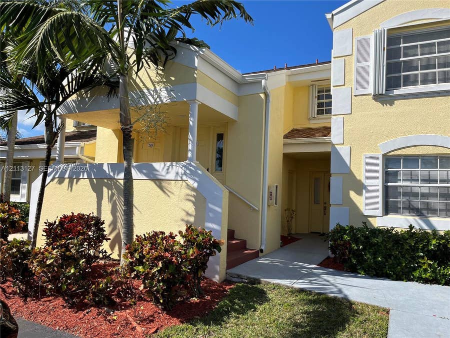 Property photo for 2520 SE 19th Place, #202-B, Homestead, FL