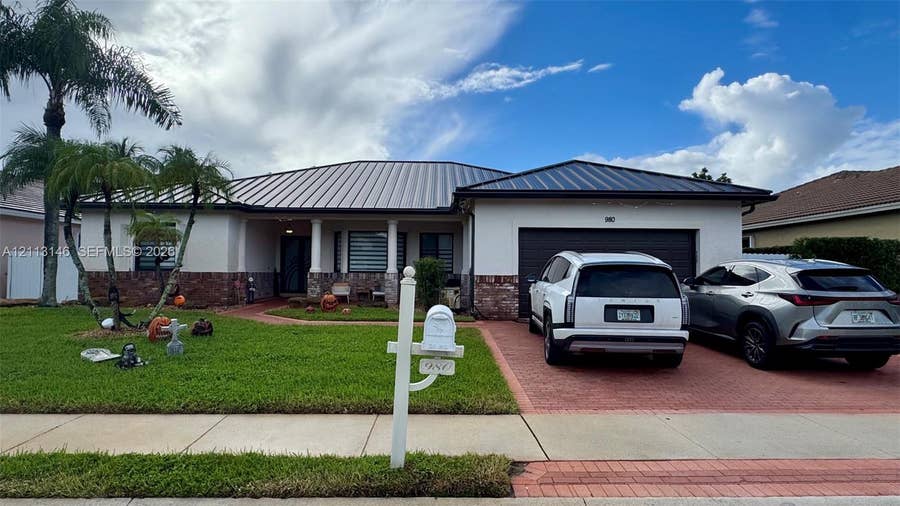 Property photo for 980 SW 159th Terrace, Pembroke Pines, FL