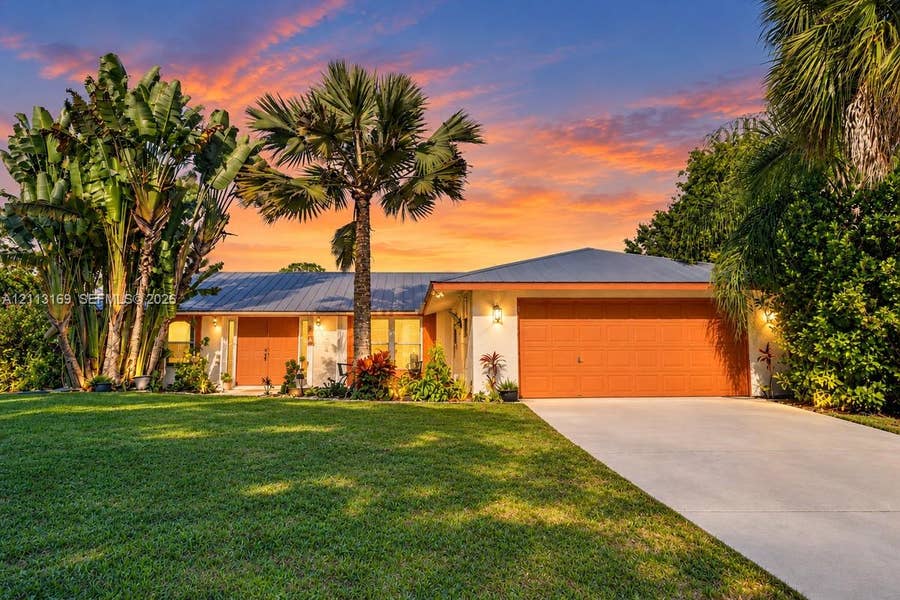 Property photo for 591 21st Street NW, Naples, FL