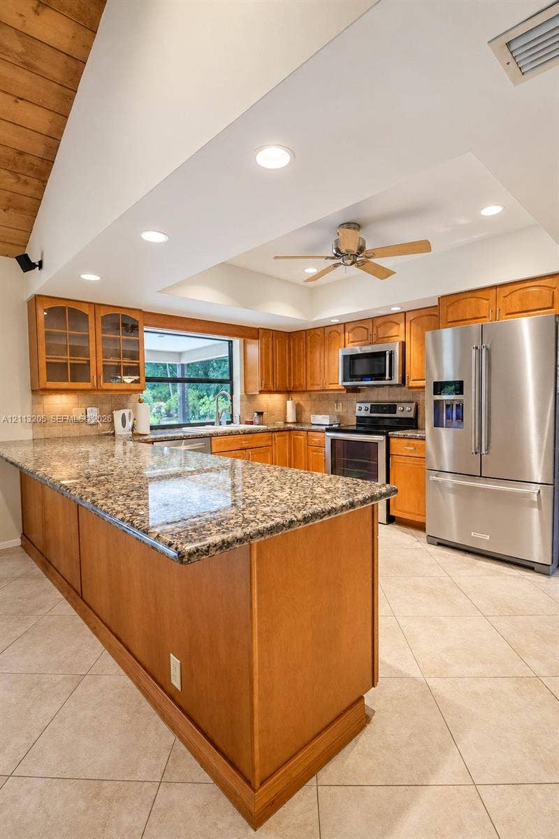 13500 SW 16th Court, Davie, FL 33325 Photo 12