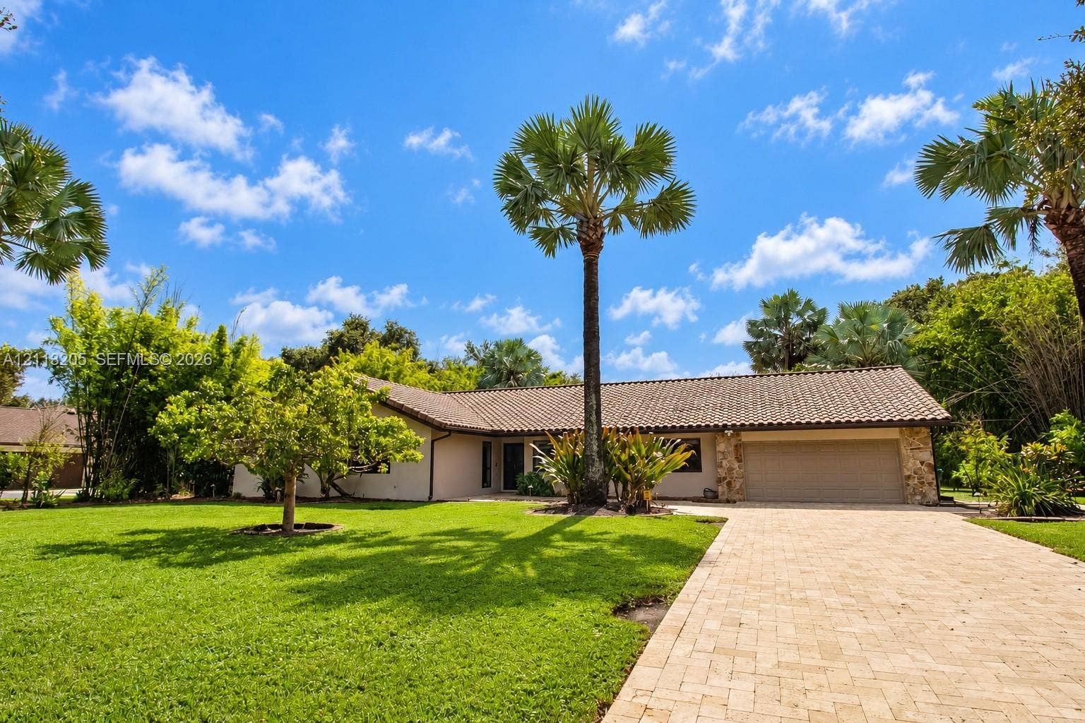 13500 SW 16th Court, Davie, FL 33325 Photo 7