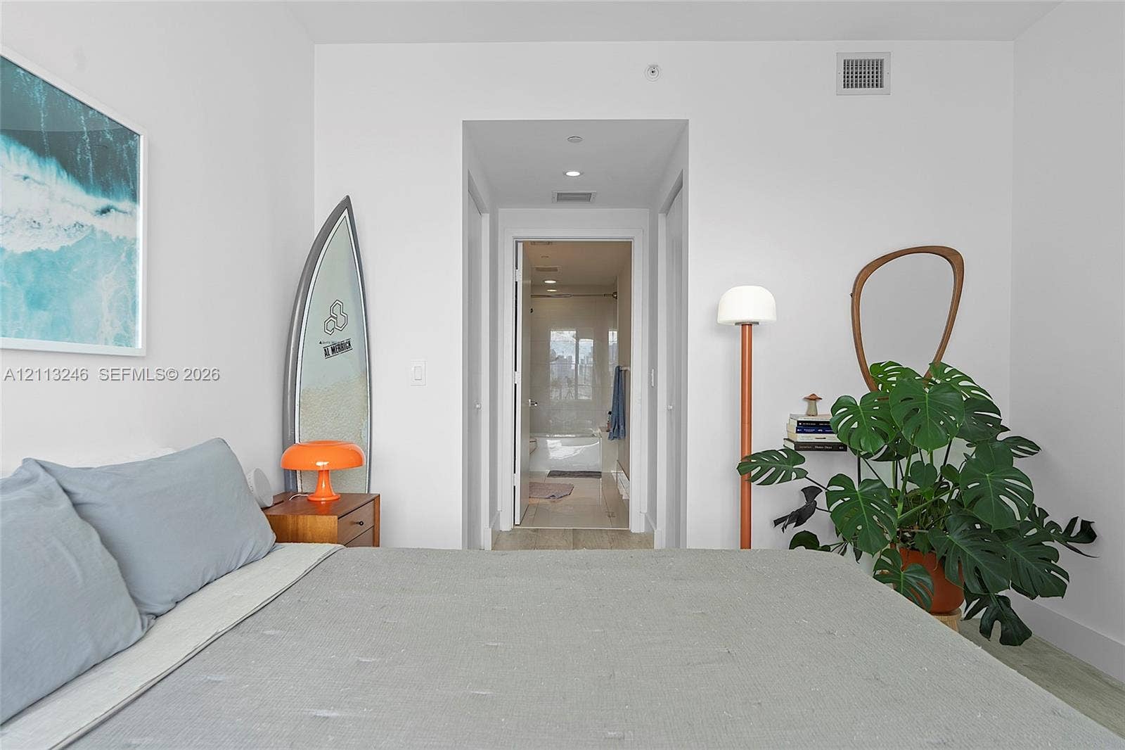 121 NE 34th Street, #2703, Miami, FL 33137 Neutral interior space featuring recessed ceiling lighting, crisp white wall finishes, and light-toned flooring