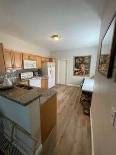 300 SW 134th Way, #405E, Pembroke Pines, Pembroke Pines, FL 33027 Photo 22
