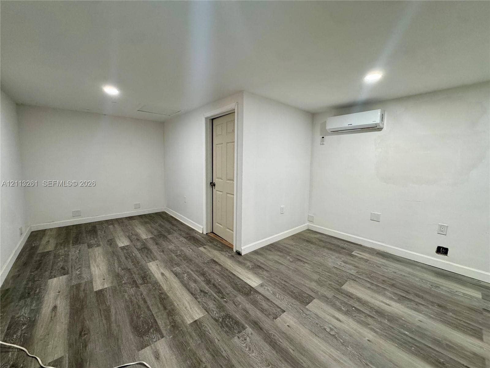 Bonus Bedroom in the upstairs section of garage.
