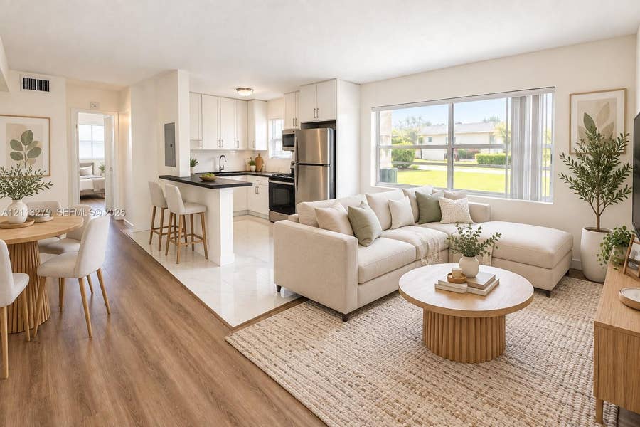 Property photo for 515 SE 9th Street, #5, Fort Lauderdale, FL