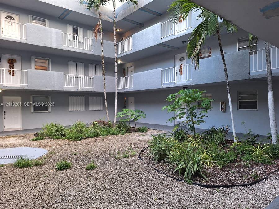 Property photo for 1735 W 60th Street, #M116, Hialeah, FL