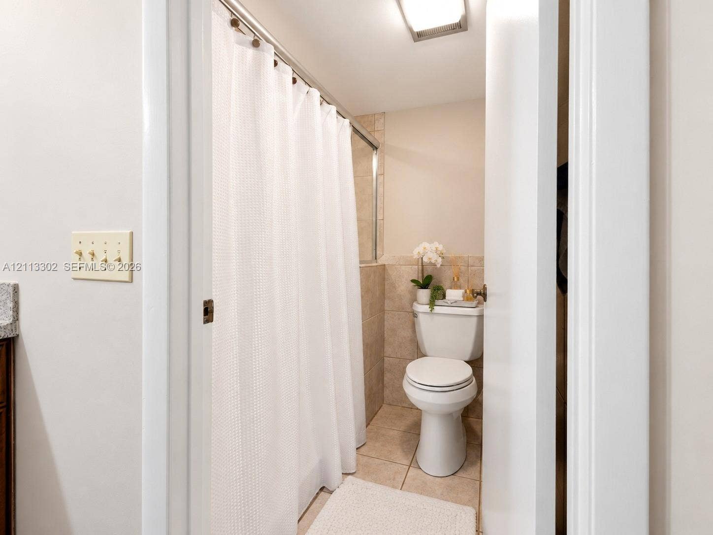 9450 Meadowood Drive, #202, Fort Pierce, FL 34951 Primary Bathroom