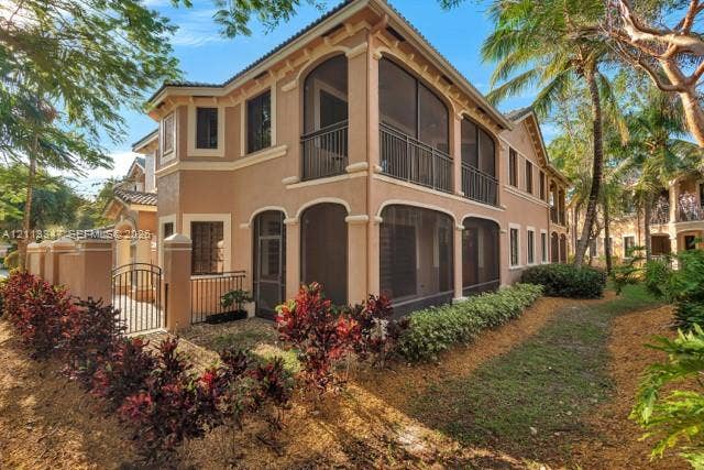 2602 Center Ct Drive, #2-27, Weston, Weston, FL 33332 Photo 28