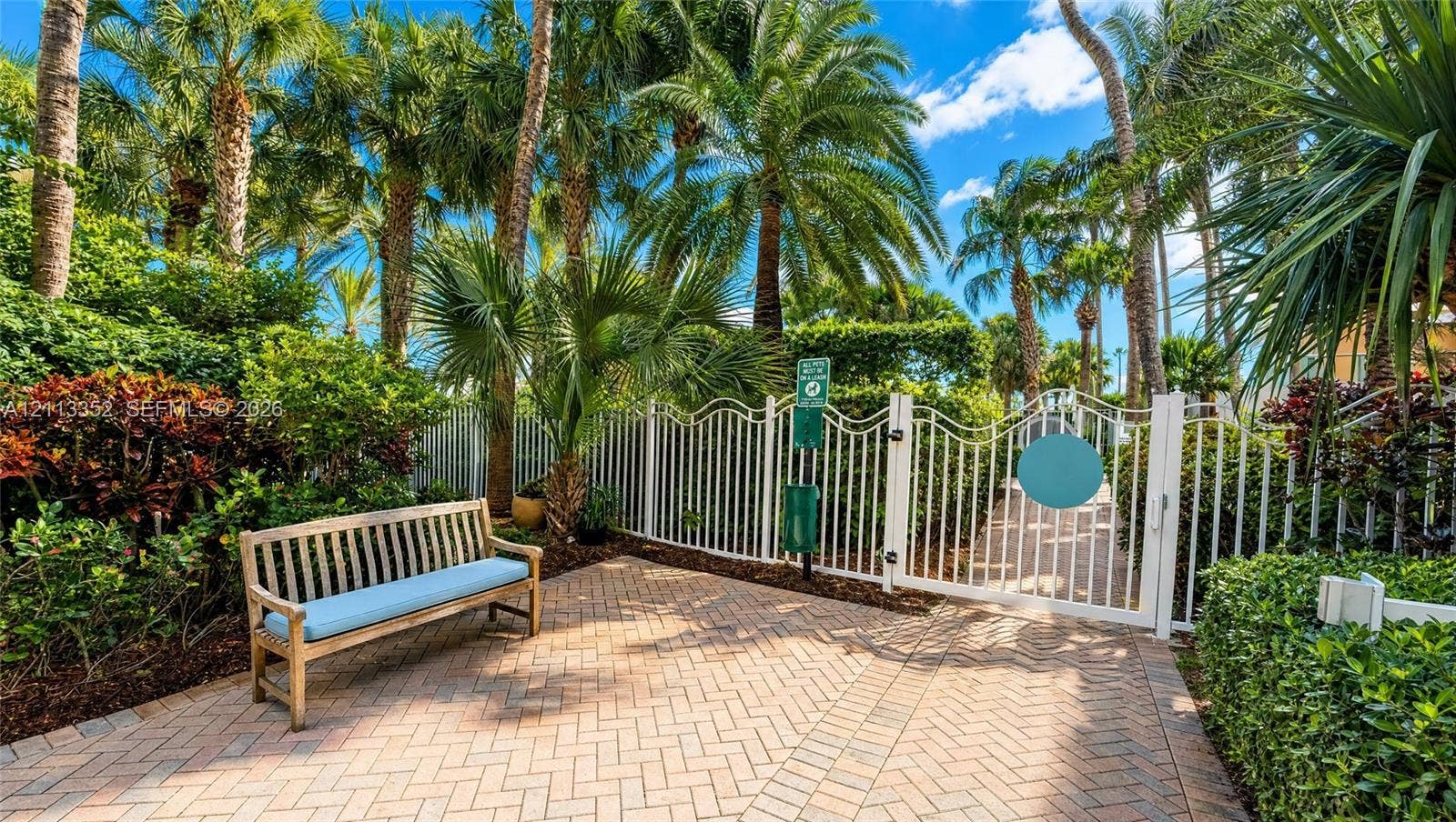 EXIT TO THE BEACH