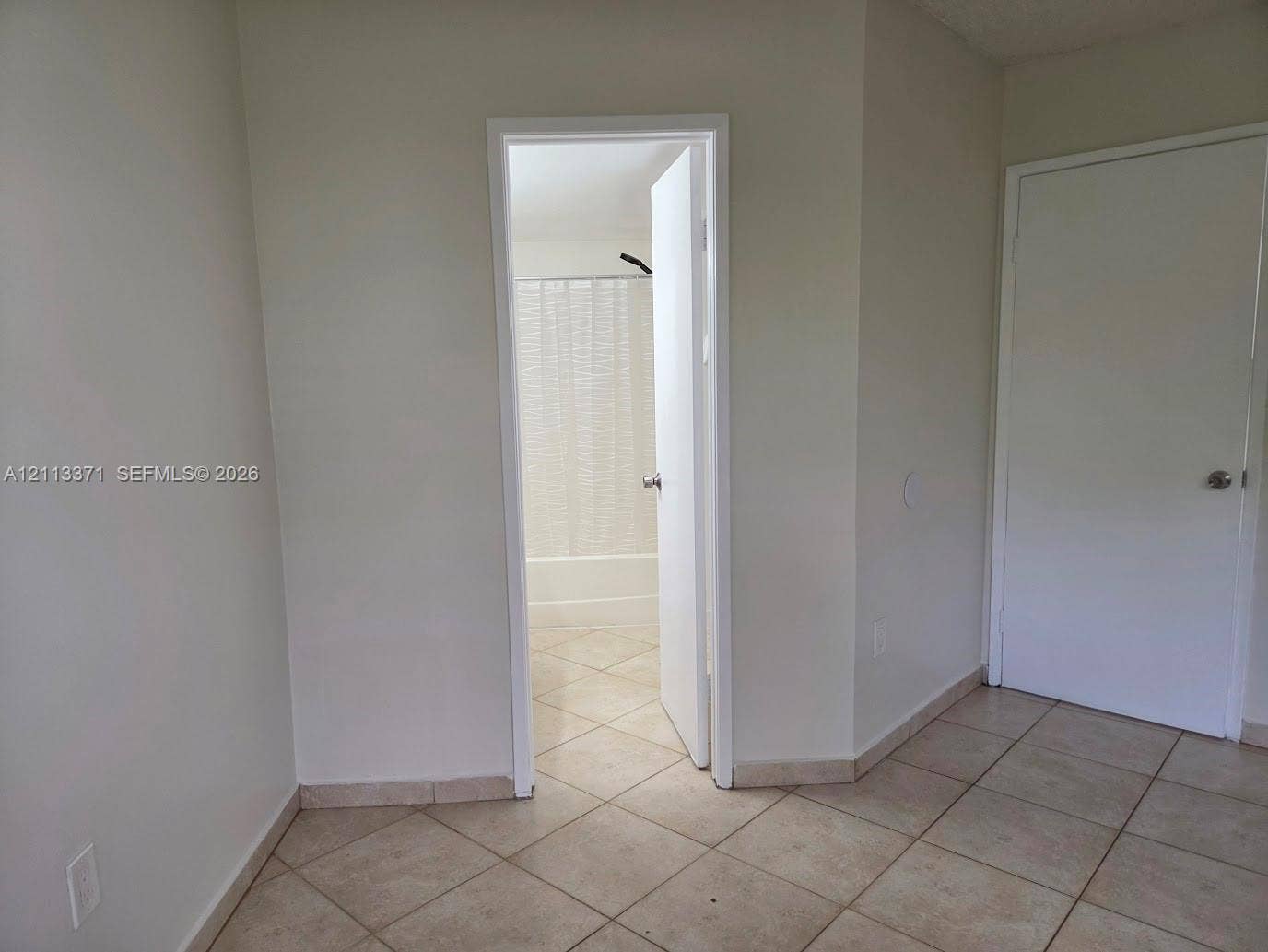 9439 Fontainebleau Boulevard, #104, Miami, Miami, FL 33172 Photo 17