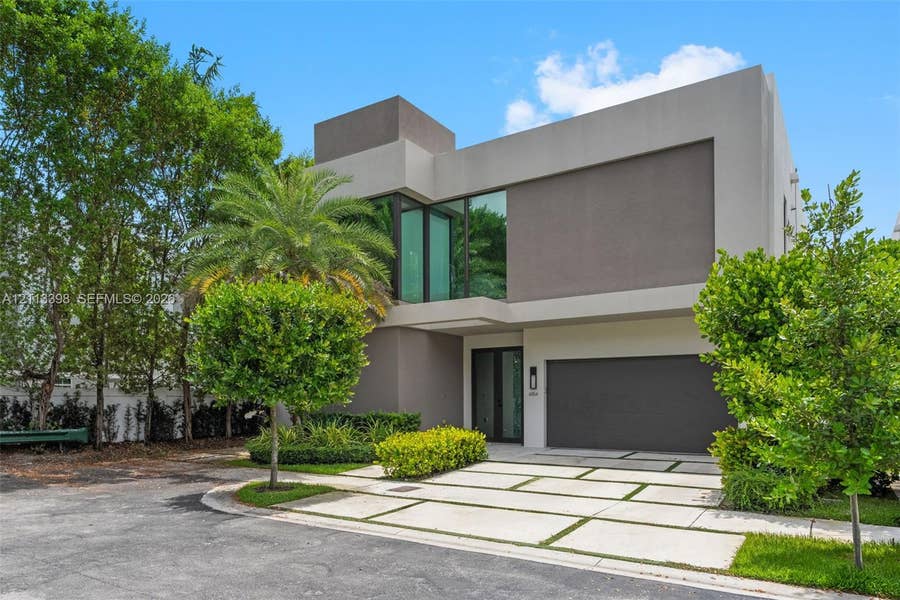 Property photo for 6814 NW 104th Court, #6814, Doral, FL