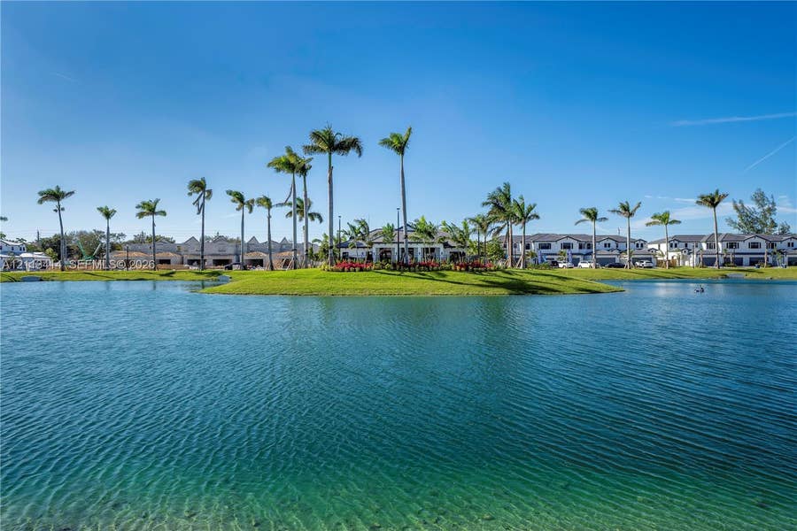 Property photo for 3024 Green Palm Court, #5838, Dania Beach, FL
