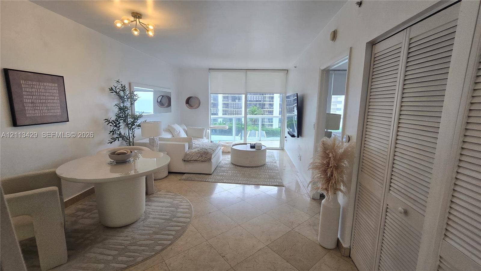 6365 Collins Avenue, #909, Miami Beach, FL 33141 Photo 12