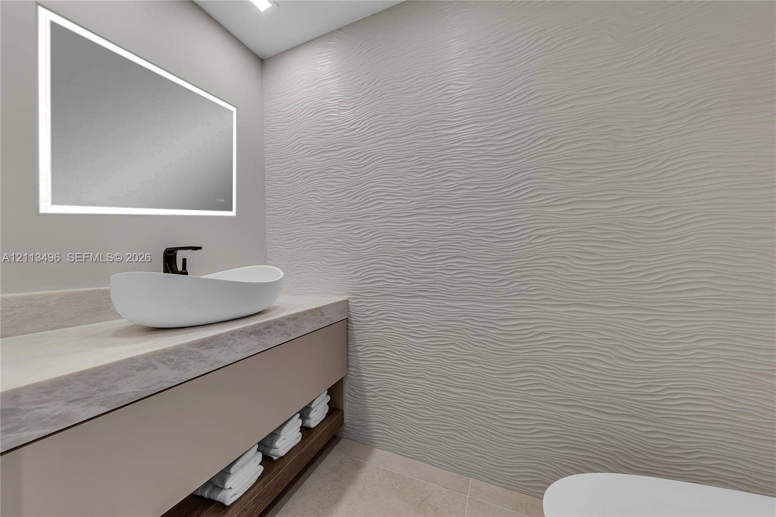 3535 S Ocean Drive, #1003, Hollywood, FL 33019 POWDER ROOM