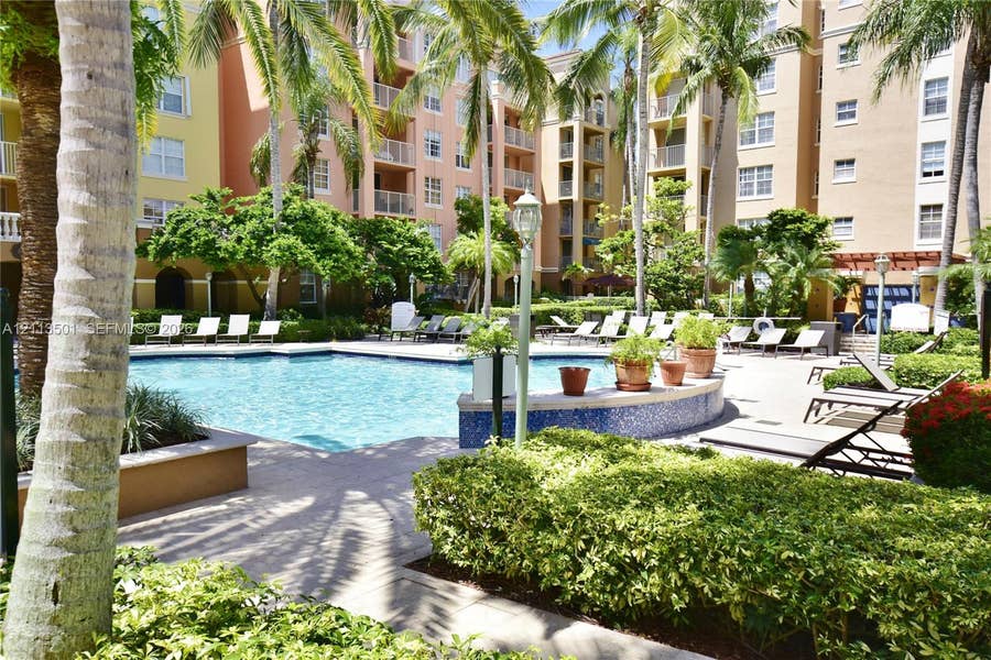 Property photo for 19501 E Country Club Drive, #9404, Aventura, FL