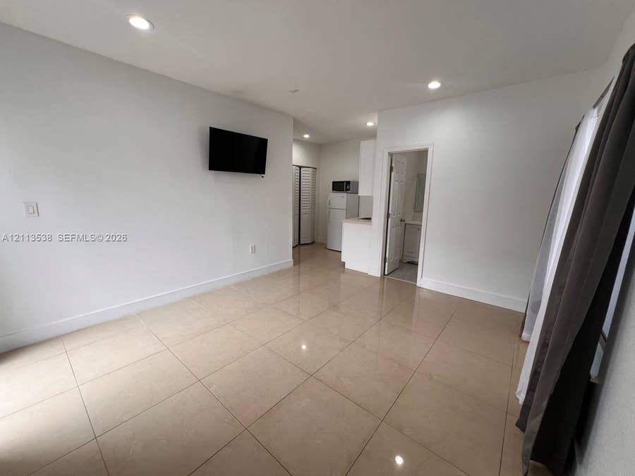 Property photo for Miami, FL