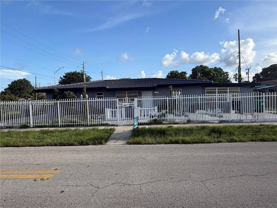 Property photo for 9200 SW 37th Street, Miami, FL