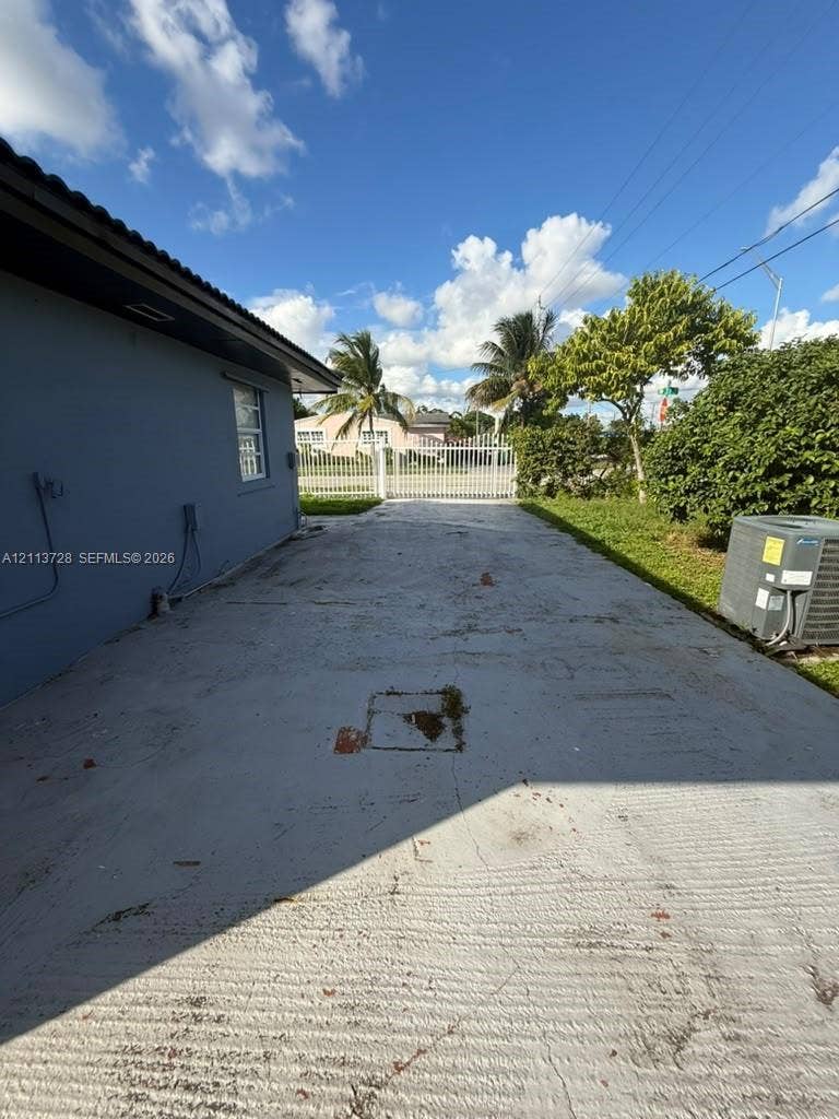 9200 SW 37th Street, Miami, FL 33165 Photo 31