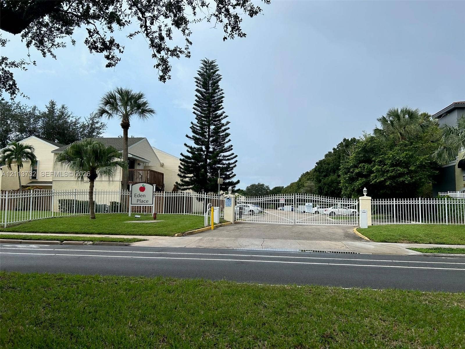 Photo 25