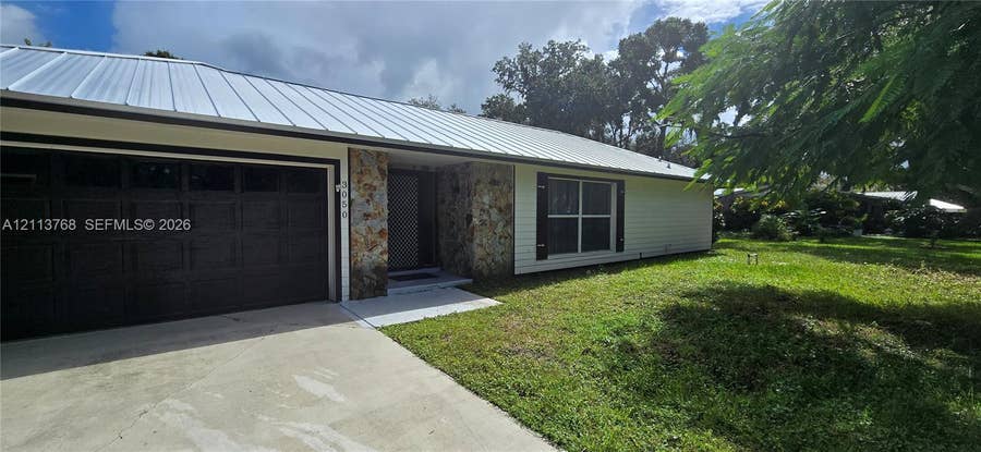 Property photo for 3050 Par Drive, Vero Beach, FL