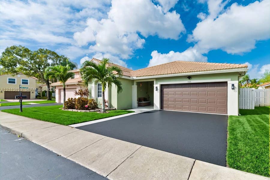 Property photo for 1015 NW 124th Terrace, Sunrise, FL