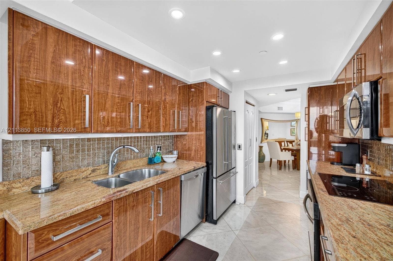 3000 Island Boulevard, #505, Aventura, FL 33160 Photo 24