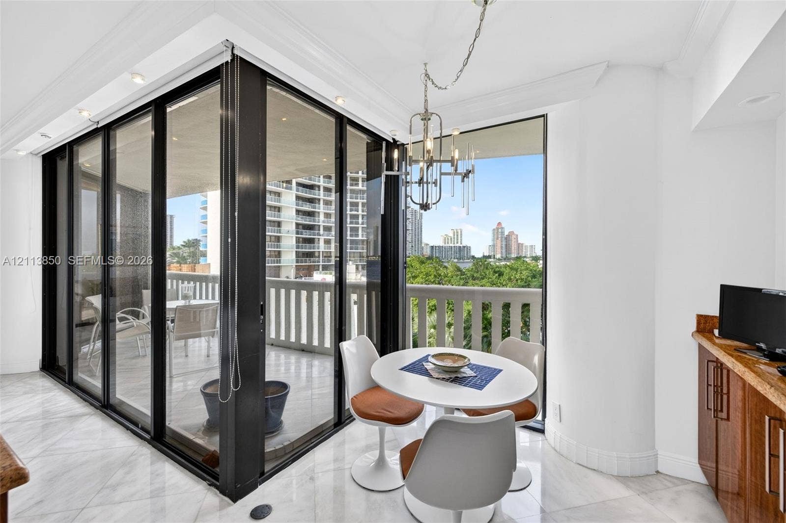 3000 Island Boulevard, #505, Aventura, FL 33160 Photo 21