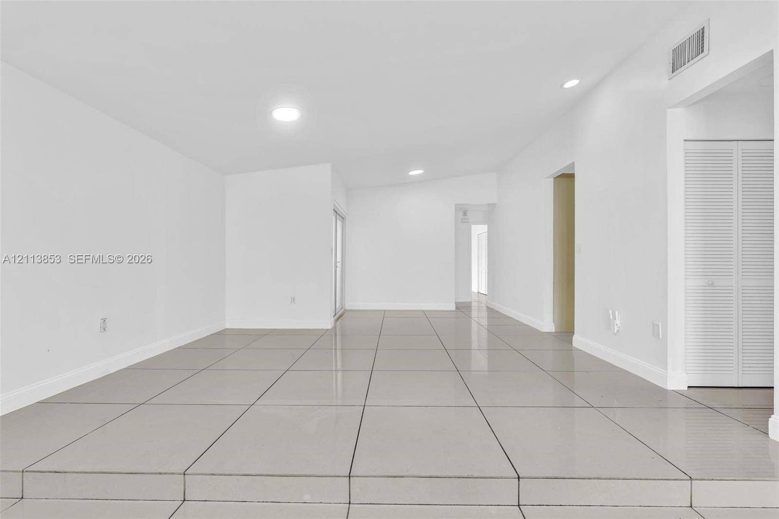 616 NE 195th Street, Miami, Miami, FL 33179 Photo 11