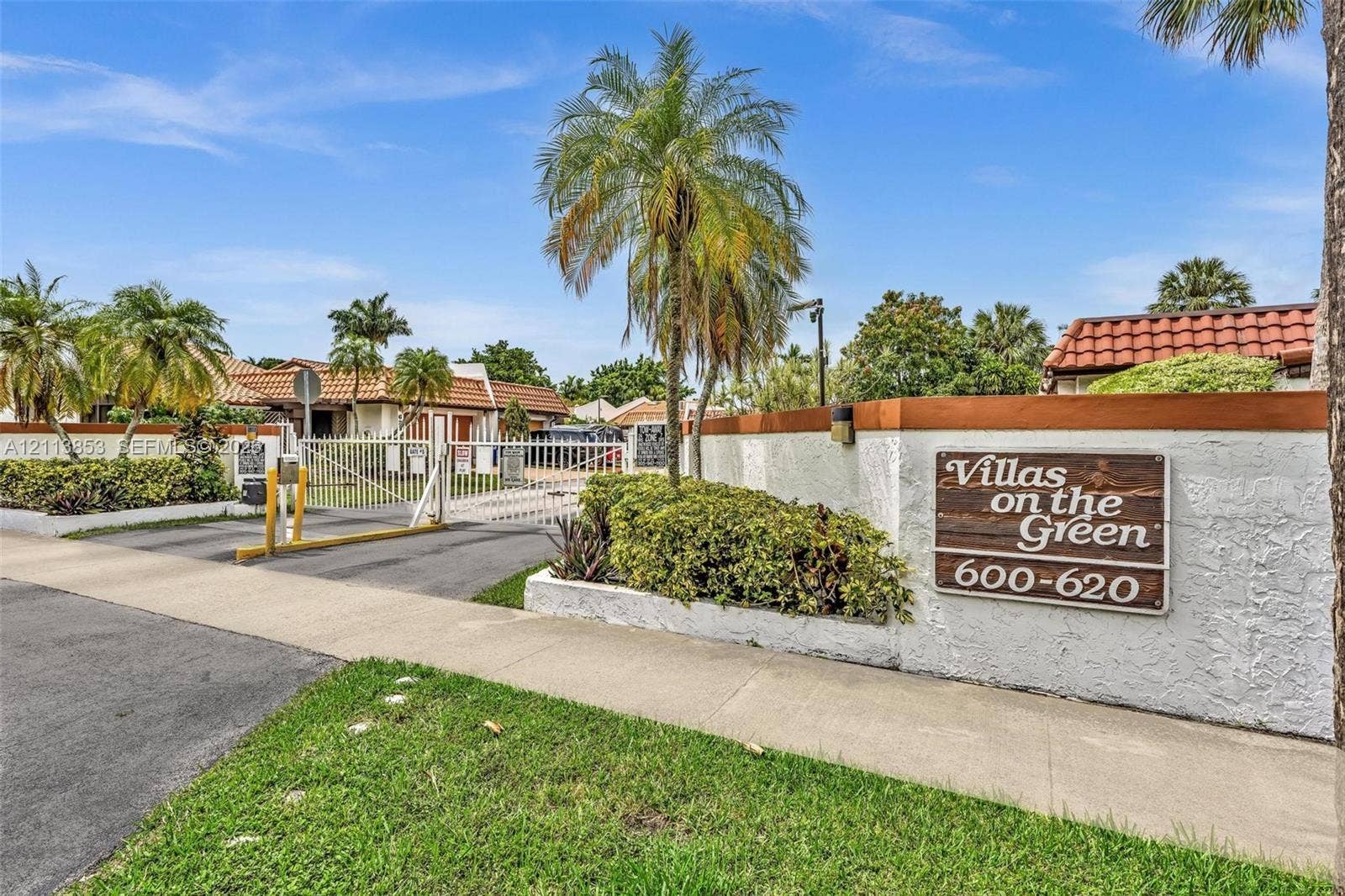 616 NE 195th Street, Miami, Miami, FL 33179 Photo 60