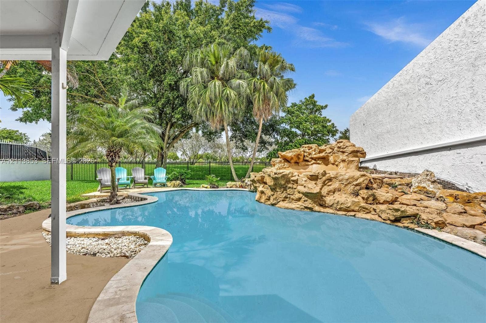 616 NE 195th Street, Miami, Miami, FL 33179 Photo 15