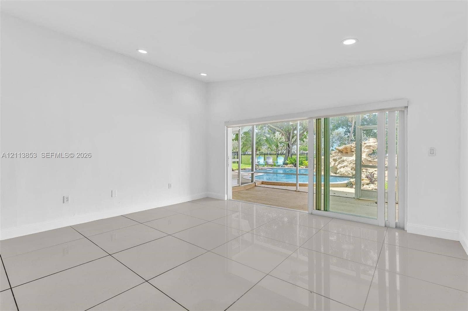 616 NE 195th Street, Miami, Miami, FL 33179 Photo 25