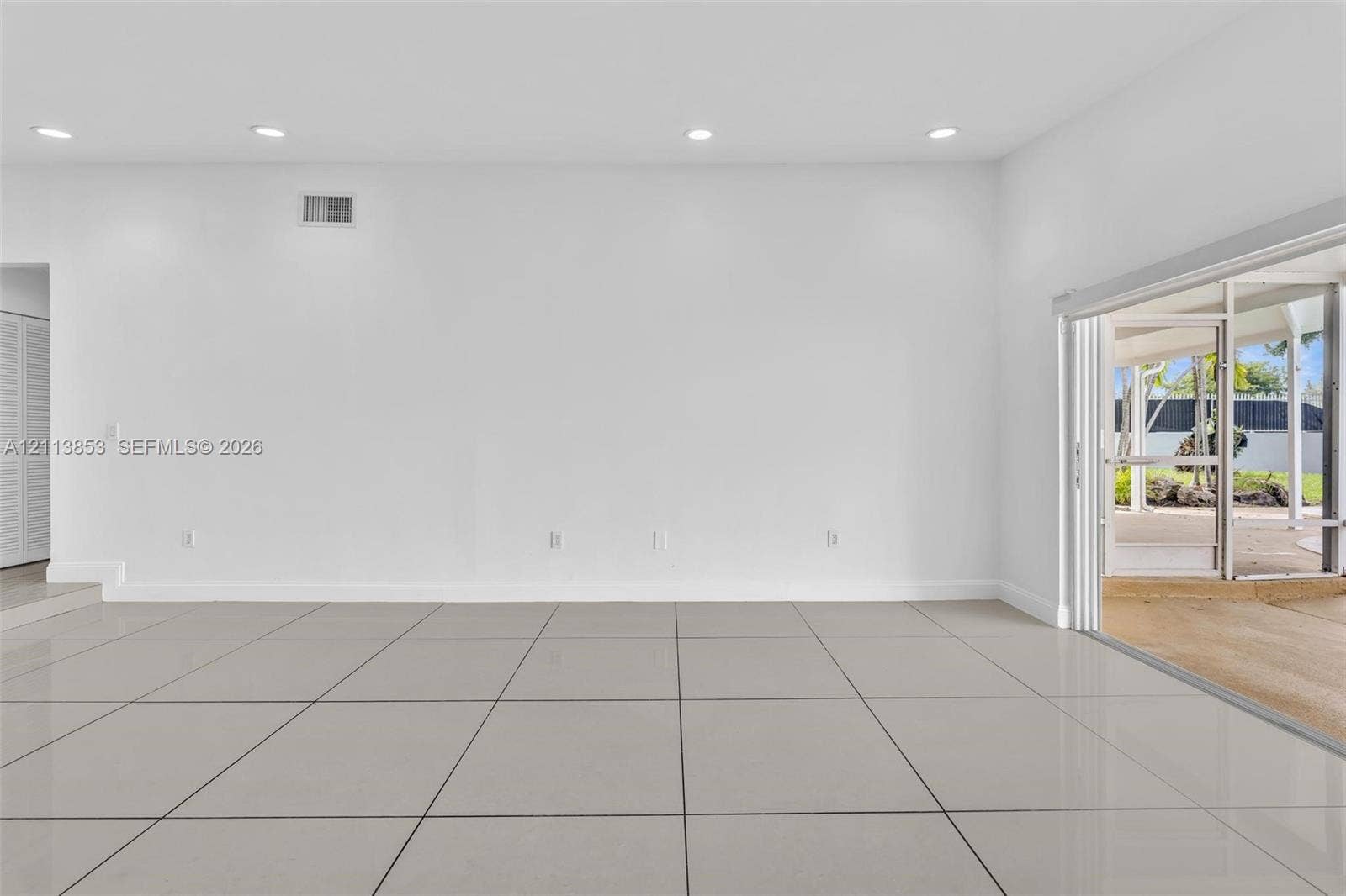 616 NE 195th Street, Miami, Miami, FL 33179 Photo 9