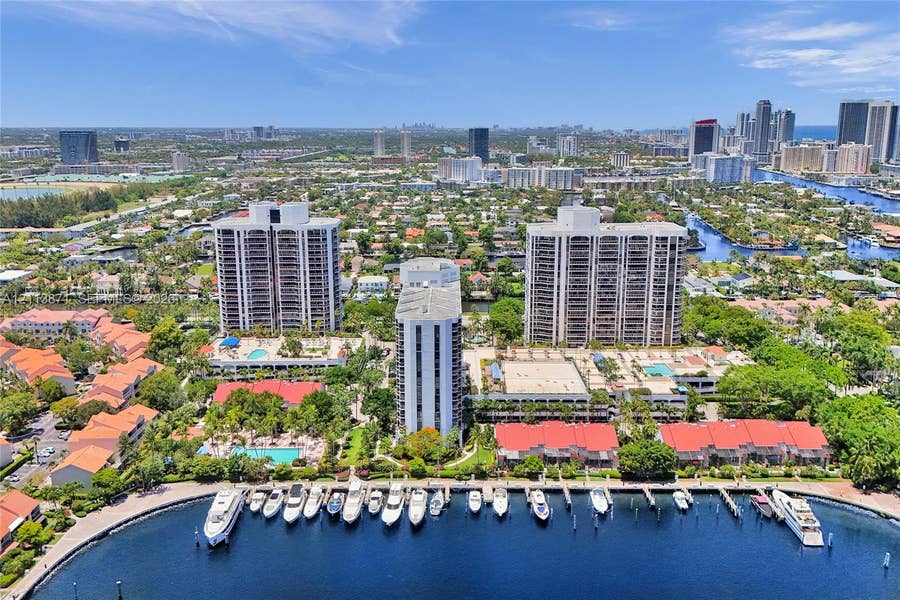 Property photo for 3640 Yacht Club Drive, #1208, Aventura, FL