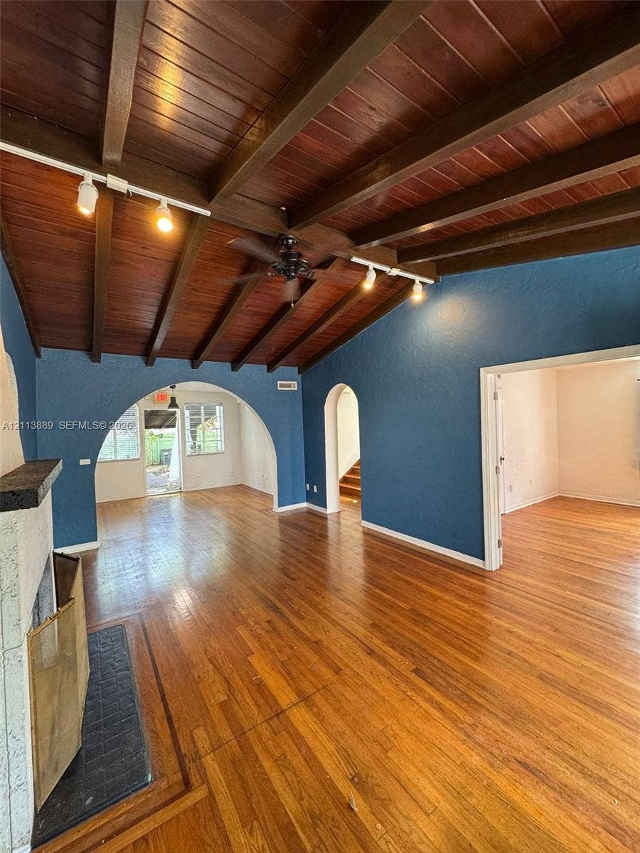 Property photo for 1247 Alton Road, Miami Beach, FL