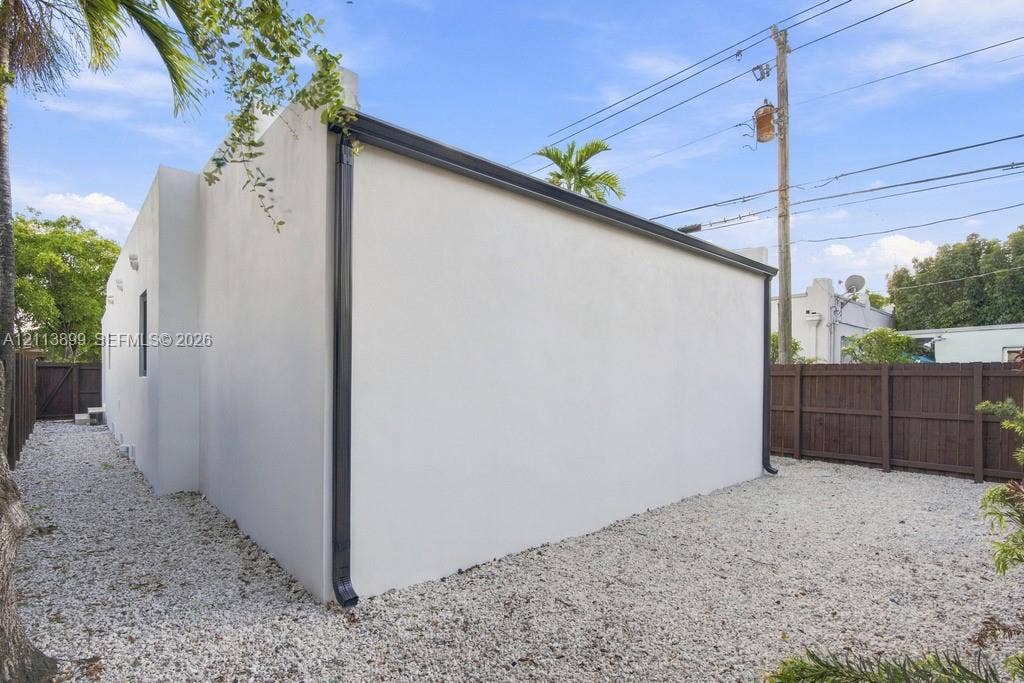 2217 SW 11th Street, Miami, FL 33135 Photo 26