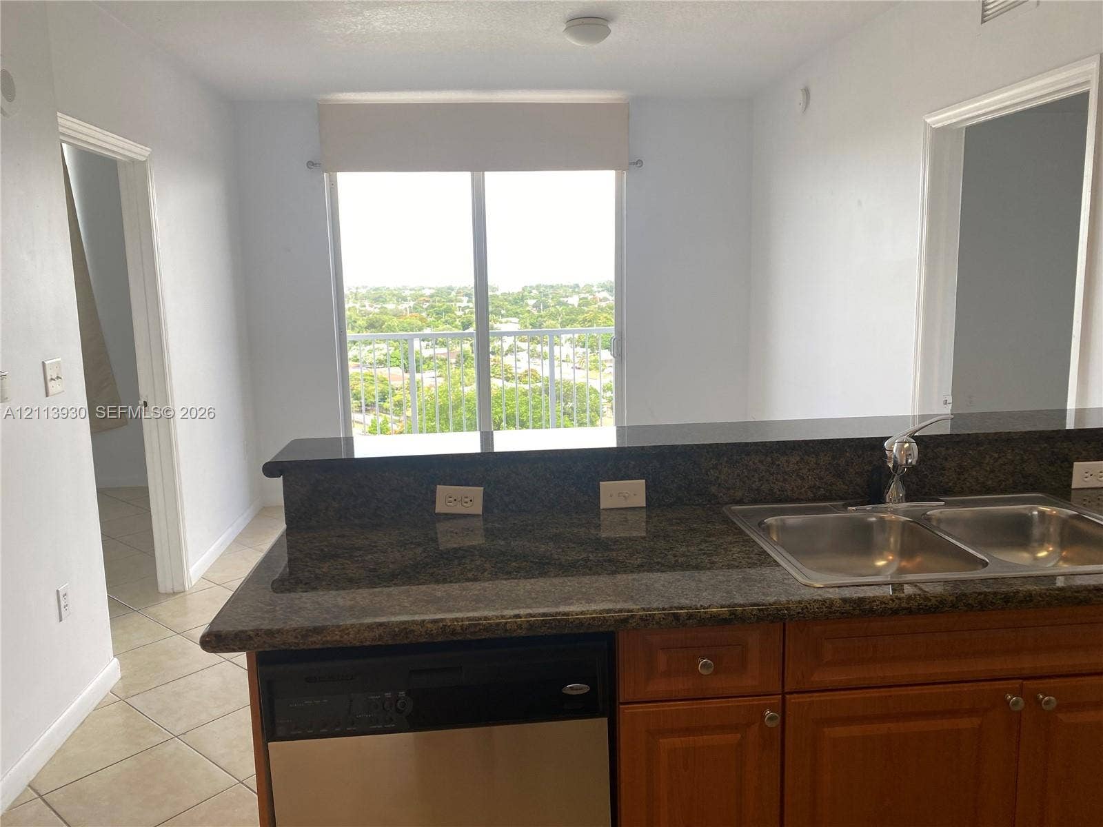 1 Glen Royal Parkway, #1113, Miami, FL 33125 Photo 2