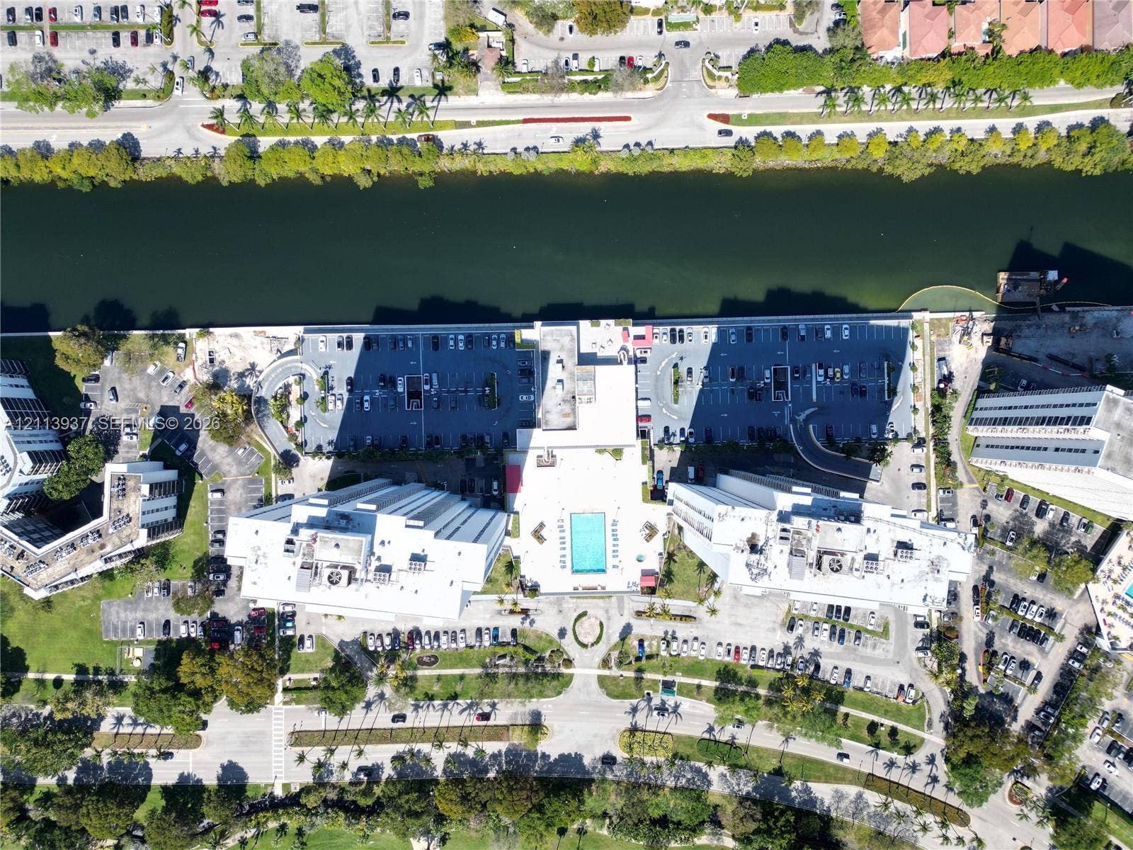 3675 N Country Club Drive, #2007, Aventura, FL 33180 Photo 9