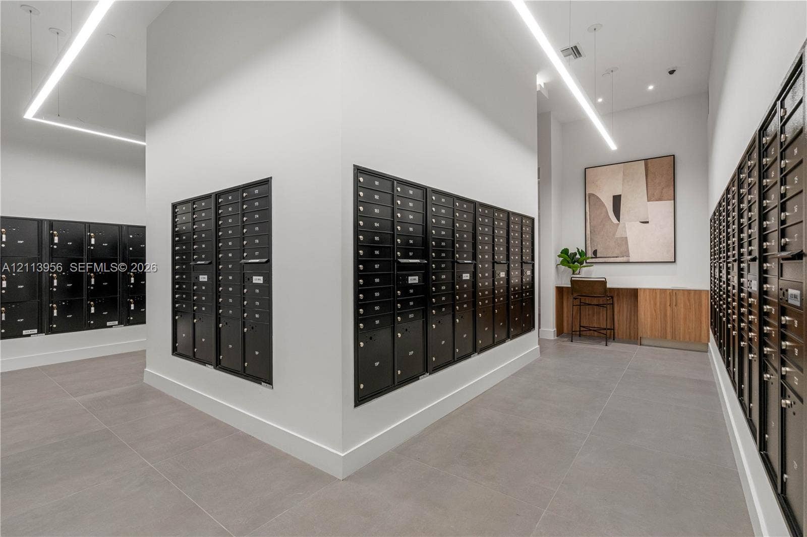 16395 Biscayne Boulevard, #1223, North Miami Beach, North Miami Beach, FL 33160 Mailroom