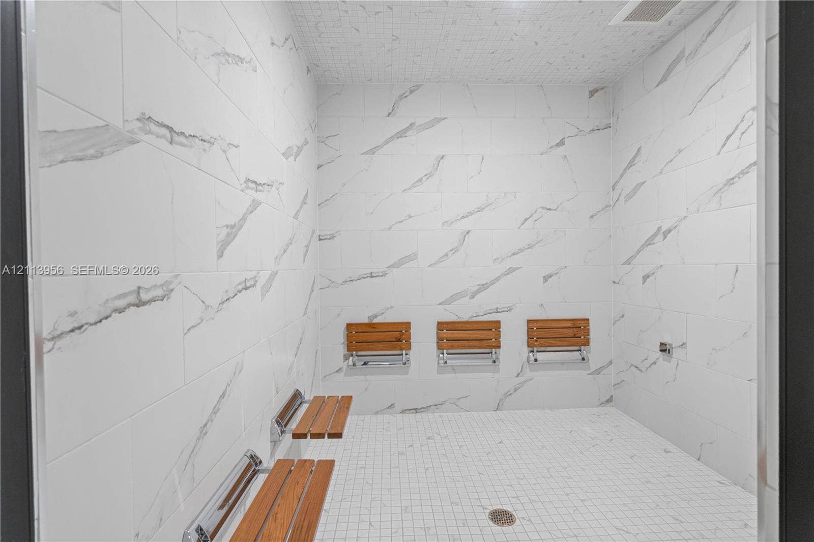 16395 Biscayne Boulevard, #1223, North Miami Beach, North Miami Beach, FL 33160 Zen Suite - Spa