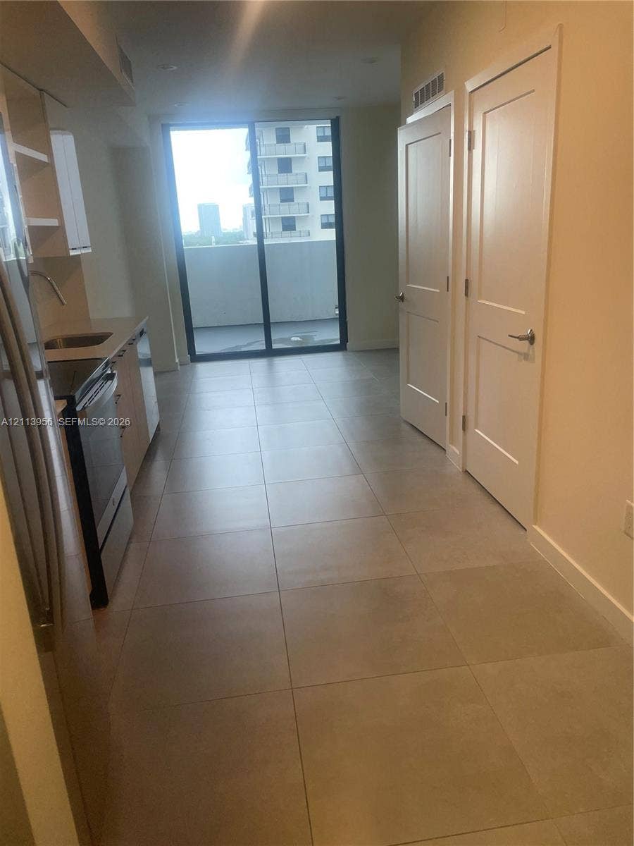 16395 Biscayne Boulevard, #1223, North Miami Beach, North Miami Beach, FL 33160 Photo 3