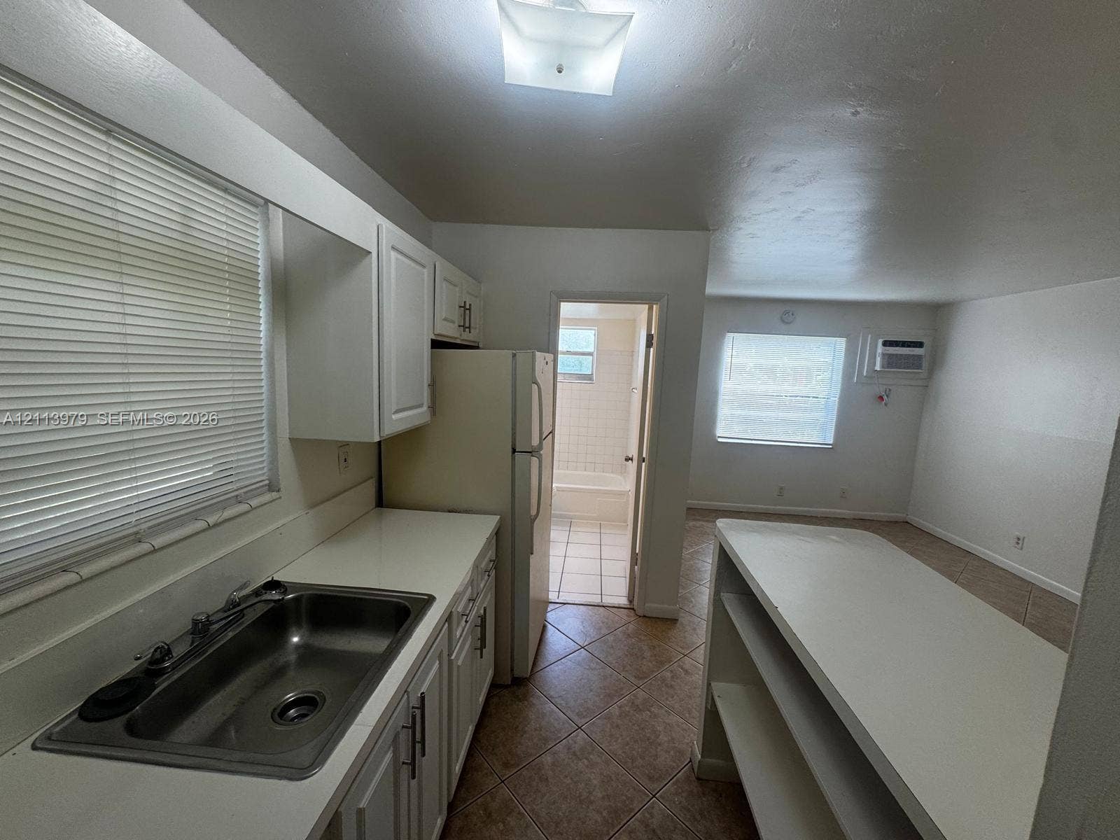 116 NE 9th Street, #5, Pompano Beach, Pompano Beach, FL 33060 Photo 2