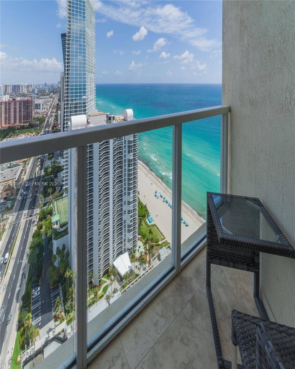 16699 Collins Ave(avlbnow, #3707, Sunny Isles Beach, Sunny Isles Beach, FL 33160 Photo 21
