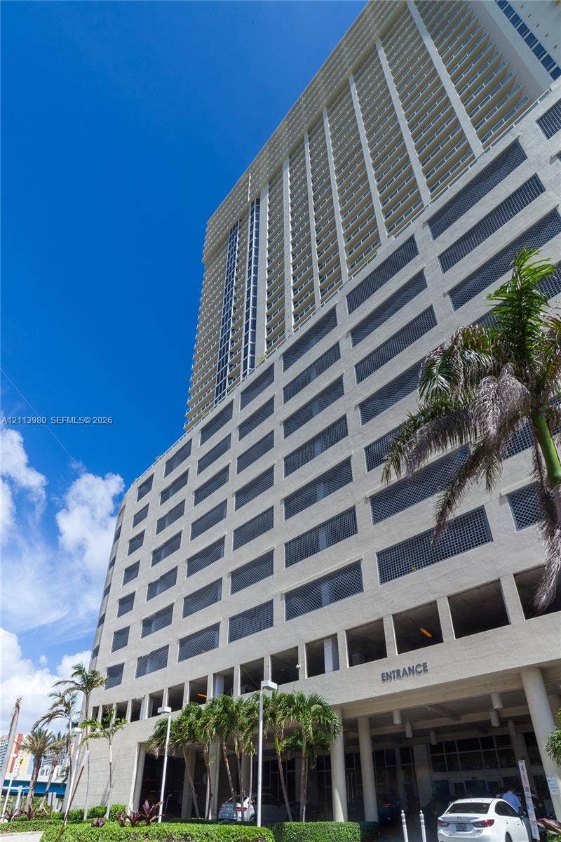 16699 Collins Ave(avlbnow, #3707, Sunny Isles Beach, Sunny Isles Beach, FL 33160 Photo 1