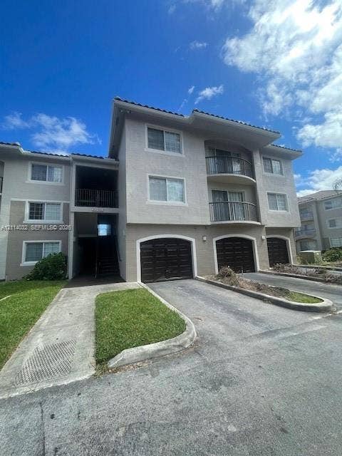 Property photo for 4177 N Haverhill Road, #821, West Palm Beach, FL