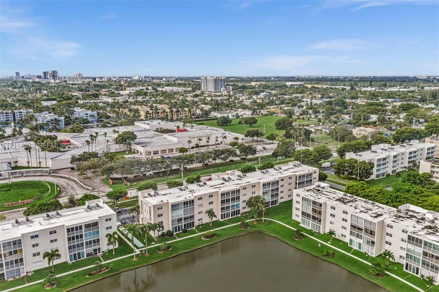 Property photo for 315 SE 11th Terrace, #203, Dania Beach, FL