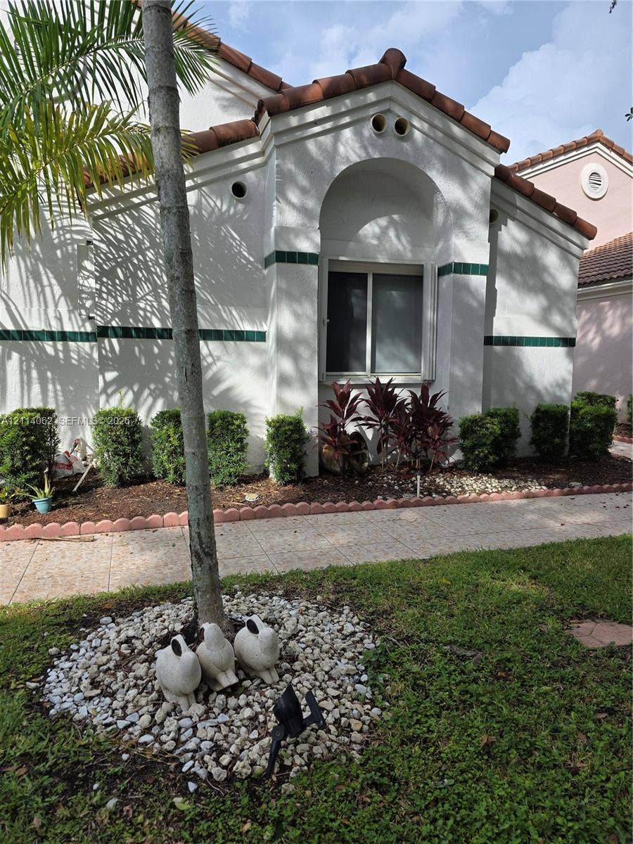 Property photo for Weston, FL